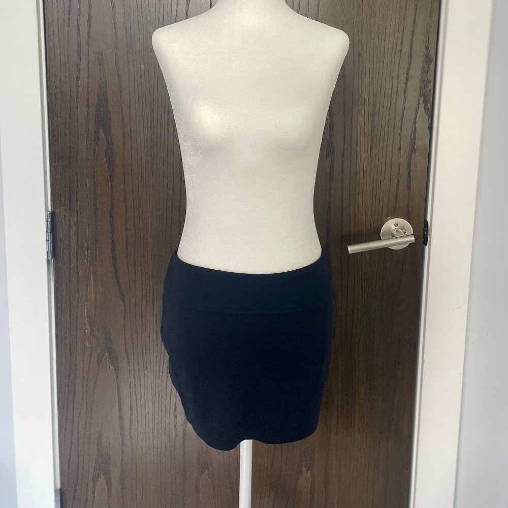 H&M Divide Mini Skirt
